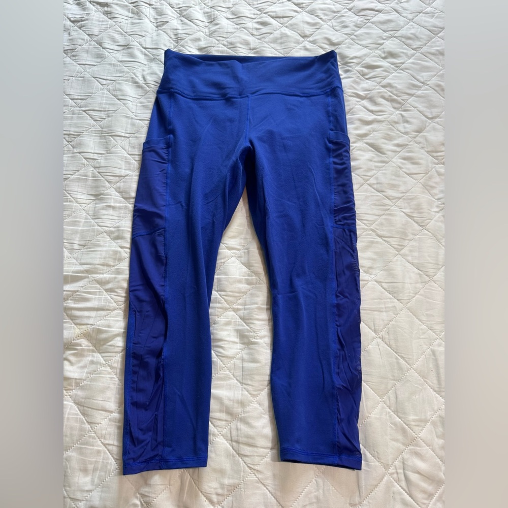Fabletics On-The-Go PowerHold® High-WaistedCapri - Women's
